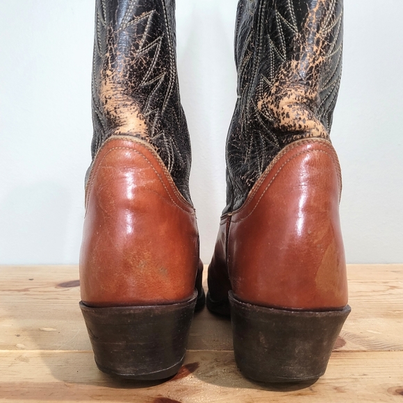 Vintage Tony Lama Men's Western Cowboy Boots Two Tone Leather Rockabilly Size 7 - Picture 9 of 13